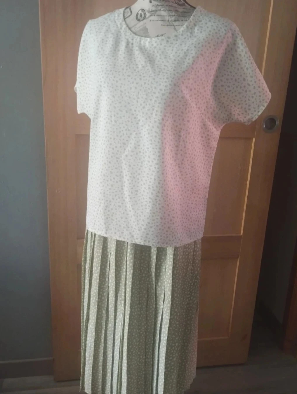Ensemble tunique+jupe plissée, Damart,T38/40